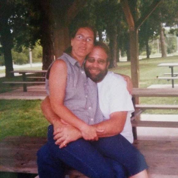 Meet your Posher, Debbie - Picture 1 of 1